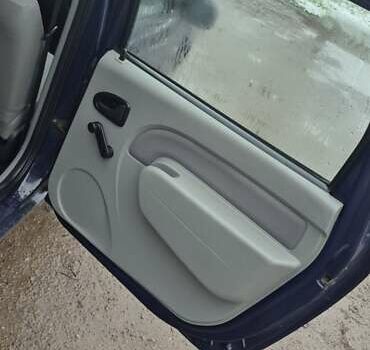 Синій Дачія Logan MCV, об'ємом двигуна 1.6 л та пробігом 180 тис. км за 5490 $, фото 14 на Automoto.ua