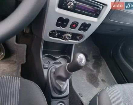 Синий Дачия Logan MCV, объемом двигателя 1.6 л и пробегом 175 тыс. км за 5950 $, фото 10 на Automoto.ua