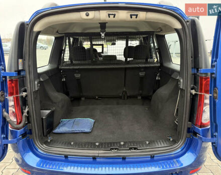 Синий Дачия Logan MCV, объемом двигателя 1.6 л и пробегом 200 тыс. км за 6400 $, фото 106 на Automoto.ua