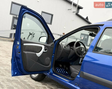 Синий Дачия Logan MCV, объемом двигателя 1.6 л и пробегом 200 тыс. км за 6400 $, фото 45 на Automoto.ua