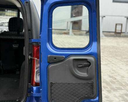 Синий Дачия Logan MCV, объемом двигателя 1.6 л и пробегом 200 тыс. км за 6400 $, фото 116 на Automoto.ua