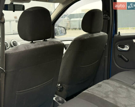 Синий Дачия Logan MCV, объемом двигателя 1.6 л и пробегом 200 тыс. км за 6400 $, фото 68 на Automoto.ua