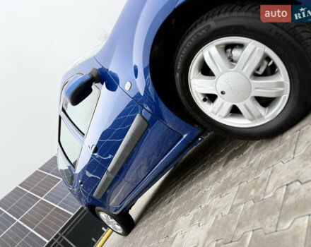 Синий Дачия Logan MCV, объемом двигателя 1.6 л и пробегом 200 тыс. км за 6400 $, фото 16 на Automoto.ua