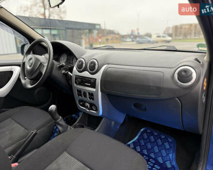 Синий Дачия Logan MCV, объемом двигателя 1.6 л и пробегом 200 тыс. км за 6400 $, фото 101 на Automoto.ua