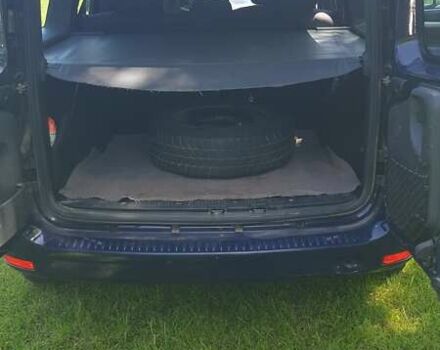 Синий Дачия Logan MCV, объемом двигателя 1.6 л и пробегом 246 тыс. км за 5750 $, фото 6 на Automoto.ua