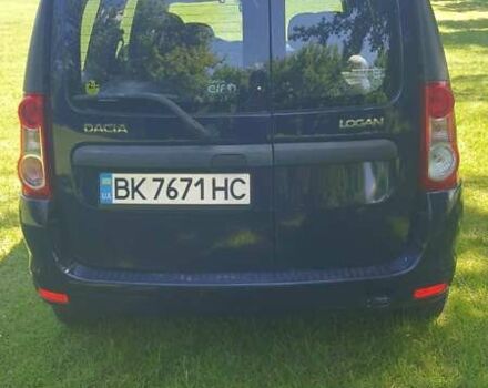 Дачия Logan MCV 2011 в Ровно на Automoto.ua Синий Дачия Logan MCV, объемом двигателя 1.6 л и пробегом 245 тыс. км за 5750 $, фото 6 на Automoto.ua