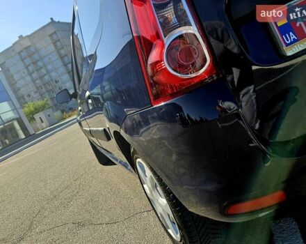 Синий Дачия Logan MCV, объемом двигателя 1.6 л и пробегом 180 тыс. км за 5300 $, фото 19 на Automoto.ua