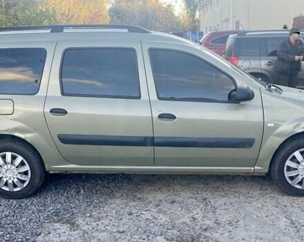 Зелений Дачія Logan MCV, об'ємом двигуна 1.6 л та пробігом 294 тис. км за 4700 $, фото 4 на Automoto.ua