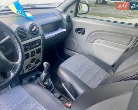 Зелений Дачія Logan MCV, об'ємом двигуна 1.6 л та пробігом 294 тис. км за 4700 $, фото 11 на Automoto.ua