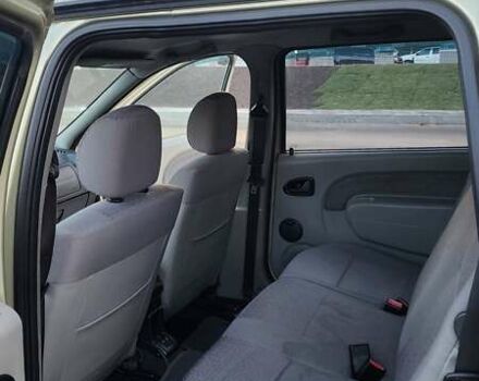 Зеленый Дачия Logan MCV, объемом двигателя 1.6 л и пробегом 420 тыс. км за 4400 $, фото 17 на Automoto.ua