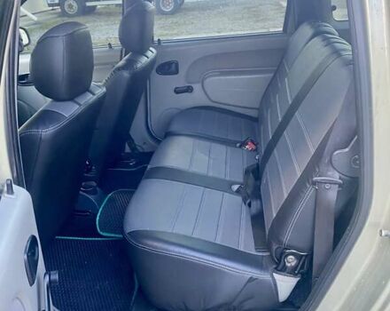 Зелений Дачія Logan MCV, об'ємом двигуна 1.6 л та пробігом 294 тис. км за 4700 $, фото 8 на Automoto.ua