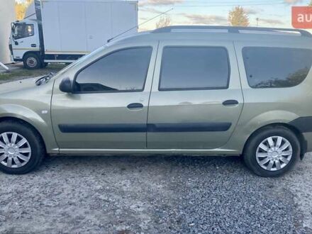 Зеленый Дачия Logan MCV, объемом двигателя 1.6 л и пробегом 294 тыс. км за 4700 $, фото 1 на Automoto.ua