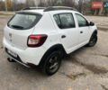 Белый Дачия Sandero StepWay, объемом двигателя 0.9 л и пробегом 217 тыс. км за 5500 $, фото 1 на Automoto.ua