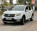 Белый Дачия Sandero StepWay, объемом двигателя 0.9 л и пробегом 212 тыс. км за 6850 $, фото 5 на Automoto.ua