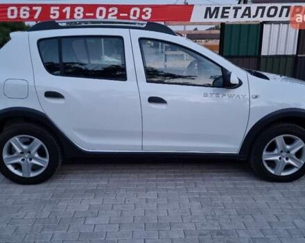Білий Дачія Sandero StepWay, об'ємом двигуна 1.46 л та пробігом 193 тис. км за 8700 $, фото 3 на Automoto.ua