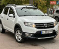 Белый Дачия Sandero StepWay, объемом двигателя 0.9 л и пробегом 212 тыс. км за 6850 $, фото 9 на Automoto.ua