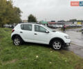 Дачия Sandero StepWay 2015 в Нововолынск на Automoto.ua Белый Дачия Sandero StepWay, объемом двигателя 0.9 л и пробегом 190 тыс. км за 6800 $, фото 3 на Automoto.ua