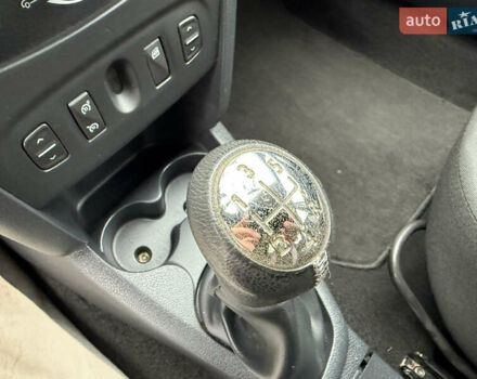 Дачия Sandero StepWay 2015 в Нововолынск на Automoto.ua Белый Дачия Sandero StepWay, объемом двигателя 0.9 л и пробегом 190 тыс. км за 6800 $, фото 16 на Automoto.ua