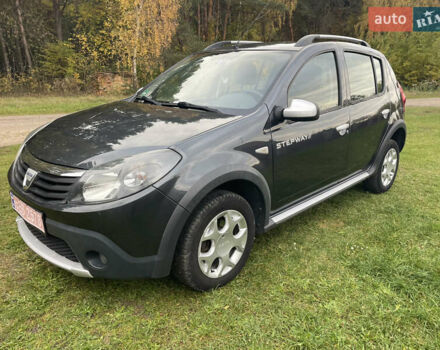 Дачия Sandero StepWay 2009 в Дубно на Automoto.ua Черный Дачия Sandero StepWay, объемом двигателя 1.6 л и пробегом 221 тыс. км за 6500 $, фото 7 на Automoto.ua