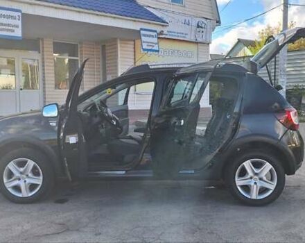Черный Дачия Sandero StepWay, объемом двигателя 1.5 л и пробегом 184 тыс. км за 8300 $, фото 42 на Automoto.ua
