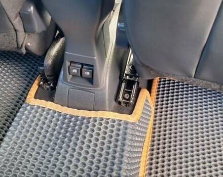 Черный Дачия Sandero StepWay, объемом двигателя 1.5 л и пробегом 184 тыс. км за 8300 $, фото 77 на Automoto.ua