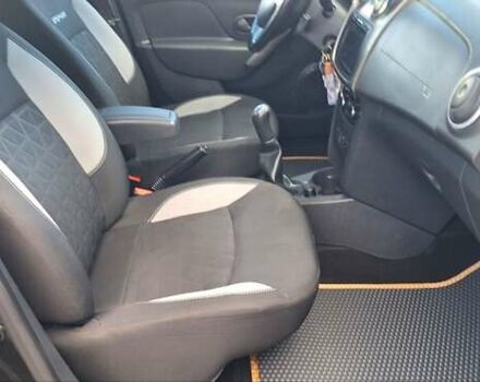 Черный Дачия Sandero StepWay, объемом двигателя 1.5 л и пробегом 184 тыс. км за 8300 $, фото 68 на Automoto.ua
