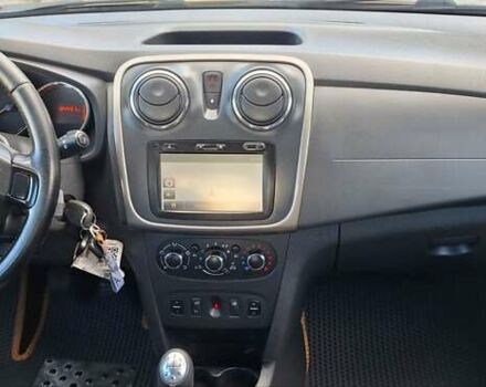 Черный Дачия Sandero StepWay, объемом двигателя 1.5 л и пробегом 184 тыс. км за 8300 $, фото 81 на Automoto.ua
