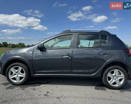 Черный Дачия Sandero StepWay, объемом двигателя 0.9 л и пробегом 73 тыс. км за 8400 $, фото 1 на Automoto.ua