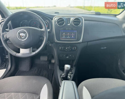 Черный Дачия Sandero StepWay, объемом двигателя 0.9 л и пробегом 73 тыс. км за 8400 $, фото 6 на Automoto.ua