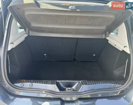 Черный Дачия Sandero StepWay, объемом двигателя 0.9 л и пробегом 73 тыс. км за 8400 $, фото 11 на Automoto.ua