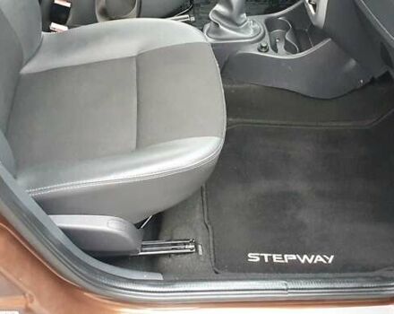 Коричневый Дачия Sandero StepWay, объемом двигателя 1.6 л и пробегом 164 тыс. км за 6850 $, фото 26 на Automoto.ua