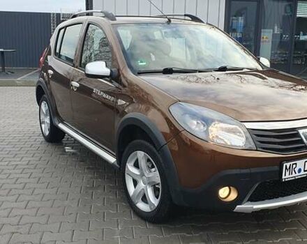Коричневый Дачия Sandero StepWay, объемом двигателя 1.6 л и пробегом 164 тыс. км за 6850 $, фото 1 на Automoto.ua