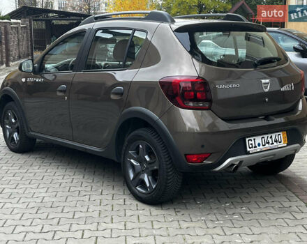 Дачия Sandero StepWay 2017 в Луцке на Automoto.ua Коричневый Дачия Sandero StepWay, объемом двигателя 0.9 л и пробегом 137 тыс. км за 8699 $, фото 5 на Automoto.ua