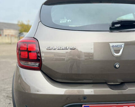 Коричневый Дачия Sandero StepWay, объемом двигателя 0.9 л и пробегом 137 тыс. км за 8699 $, фото 16 на Automoto.ua