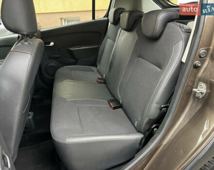 Дачия Sandero StepWay 2017 в Луцке на Automoto.ua Коричневый Дачия Sandero StepWay, объемом двигателя 0.9 л и пробегом 137 тыс. км за 8699 $, фото 30 на Automoto.ua