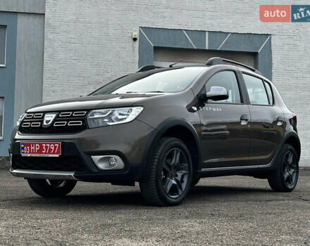 Коричневый Дачия Sandero StepWay, объемом двигателя 0.9 л и пробегом 137 тыс. км за 8699 $, фото 8 на Automoto.ua