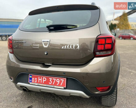 Коричневый Дачия Sandero StepWay, объемом двигателя 0.9 л и пробегом 137 тыс. км за 8699 $, фото 15 на Automoto.ua