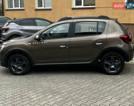 Дачия Sandero StepWay 2017 в Луцке на Automoto.ua Коричневый Дачия Sandero StepWay, объемом двигателя 0.9 л и пробегом 137 тыс. км за 8699 $, фото 6 на Automoto.ua