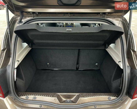 Коричневый Дачия Sandero StepWay, объемом двигателя 0.9 л и пробегом 137 тыс. км за 8699 $, фото 38 на Automoto.ua