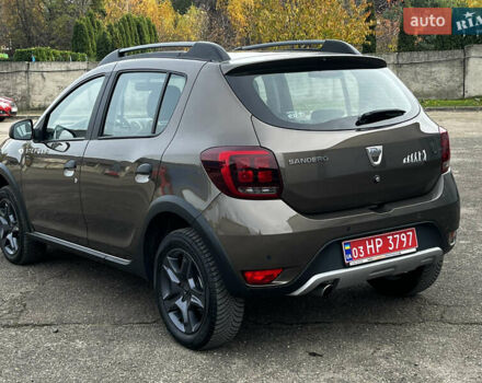 Коричневый Дачия Sandero StepWay, объемом двигателя 0.9 л и пробегом 137 тыс. км за 8699 $, фото 6 на Automoto.ua