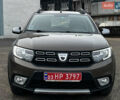 Коричневый Дачия Sandero StepWay, объемом двигателя 0.9 л и пробегом 137 тыс. км за 8699 $, фото 2 на Automoto.ua