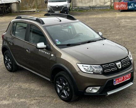 Коричневый Дачия Sandero StepWay, объемом двигателя 0.9 л и пробегом 137 тыс. км за 8699 $, фото 9 на Automoto.ua