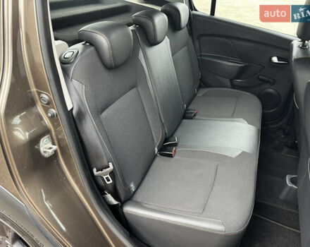 Коричневый Дачия Sandero StepWay, объемом двигателя 0.9 л и пробегом 137 тыс. км за 8699 $, фото 31 на Automoto.ua