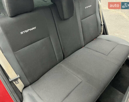 Красный Дачия Sandero StepWay, объемом двигателя 1.6 л и пробегом 100 тыс. км за 6700 $, фото 25 на Automoto.ua