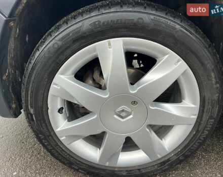 Красный Дачия Sandero StepWay, объемом двигателя 1.6 л и пробегом 100 тыс. км за 6700 $, фото 14 на Automoto.ua