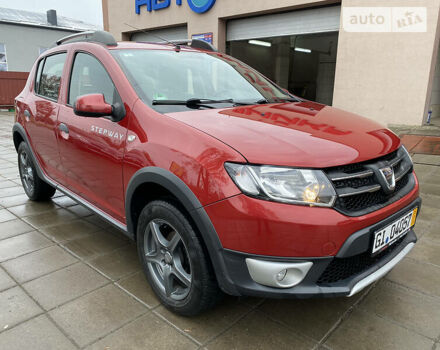 Красный Дачия Sandero StepWay, объемом двигателя 0.9 л и пробегом 171 тыс. км за 6999 $, фото 2 на Automoto.ua