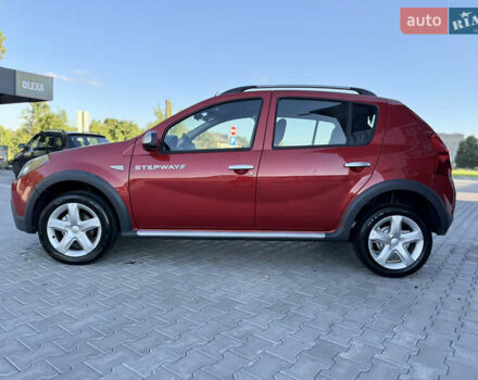 Дачия Sandero StepWay 2009 в Владимир-Волынский на Automoto.ua Красный Дачия Sandero StepWay, объемом двигателя 1.5 л и пробегом 205 тыс. км за 6700 $, фото 10 на Automoto.ua