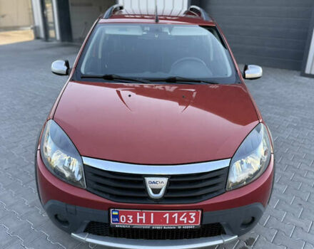 Дачия Sandero StepWay 2009 в Владимир-Волынский на Automoto.ua Красный Дачия Sandero StepWay, объемом двигателя 1.5 л и пробегом 205 тыс. км за 6700 $, фото 1 на Automoto.ua