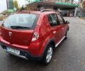 Красный Дачия Sandero StepWay, объемом двигателя 1.6 л и пробегом 165 тыс. км за 5999 $, фото 7 на Automoto.ua