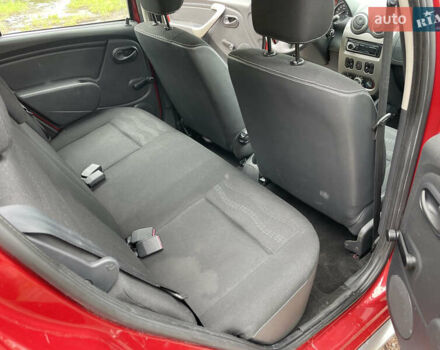 Красный Дачия Sandero StepWay, объемом двигателя 1.6 л и пробегом 164 тыс. км за 5700 $, фото 14 на Automoto.ua